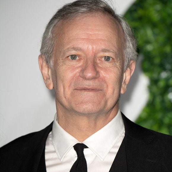 Francis Huster pose lors d'un photocall pour l'émission Meurtres sur les iles du Frioul au 60ème Festival TV de Monte-Carlo, le 21 juin 2021 à Monte-Carlo. Photo par David Niviere/ABACAPRESS.COM