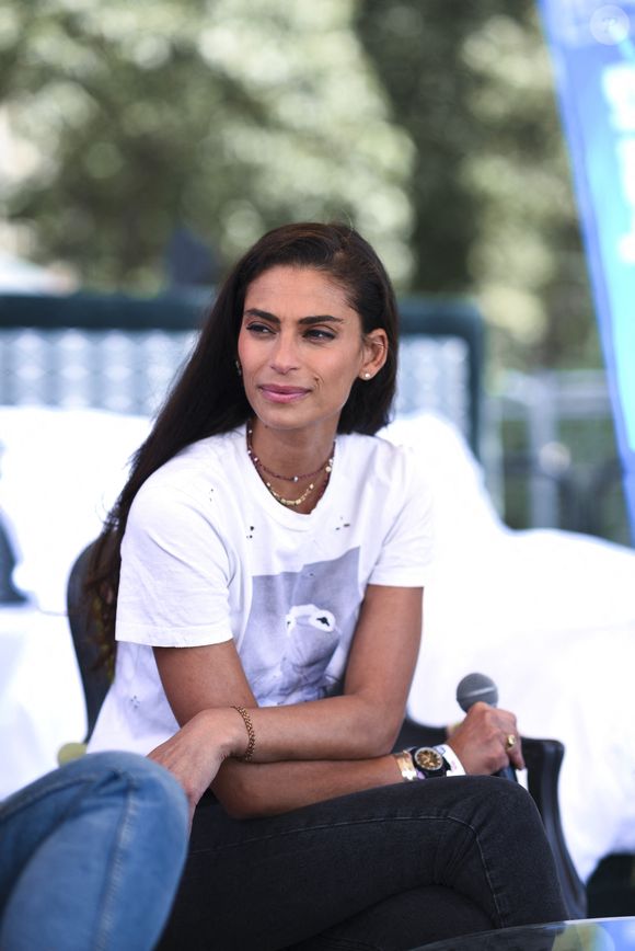 Mais il y a des années en arrière, jamais elle n'aurait imaginé en être à ce stade de sa vie.

Exclusif - Tatiana Silva - Festival des Livres et des Artistes organisé par l'association "Lecture pour Tous" engagée dans la lutte contre l'illettrisme au Mail Branly à Paris le 3 juillet 2022.
© Pierre Perusseau / Jack Tribeca / Bestimage