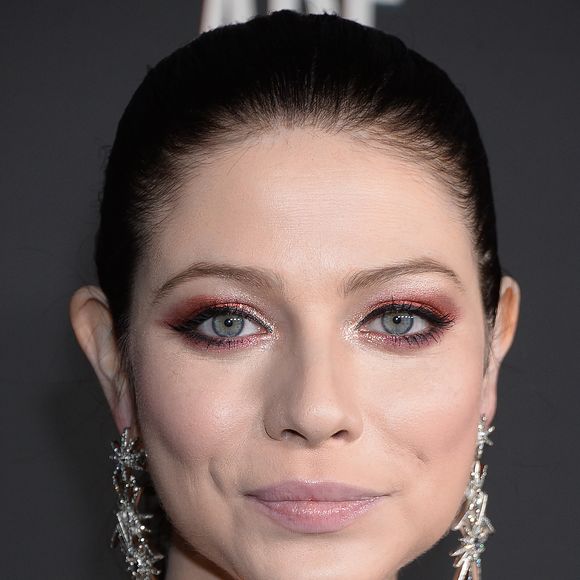 Une autopsie doit être réalisée afin de confirmer la cause du décès.

Michelle Trachtenberg lors de la 13ème édition de la soirée de gala "The Art of Elysiums " à Los Angeles, le 4 janvier 2020.

Photo : Broadimage / Bestimage