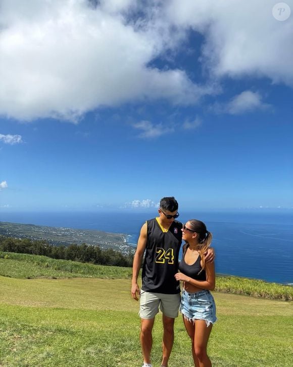 Ils postent régulièrement des photos en amoureux sur les réseaux sociaux

Louis Bielle-Barrey et sa compagne, Chiara. Instagram/LBB