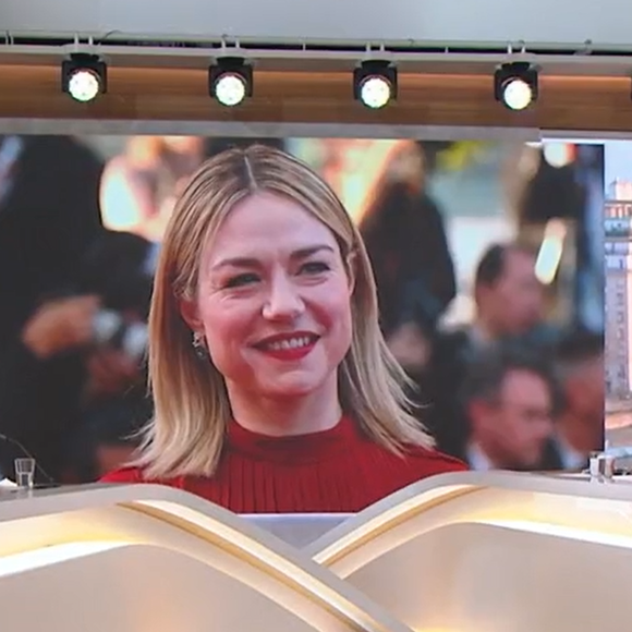 Flavie Flament rend hommage à Emilie Dequenne dans "Télématin", le 17 mars 2025, sur France 2