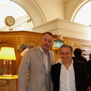 Exclusif - Jean Reno et Christian Clavier - Personnalités à l'hôtel Intercontinental Carlton lors du 68ème festival international du film de Cannes. Le 16 mai 2015. Ces personnalités tourneront dans le 3ème volet des Visiteurs.

Photo : Philippe Doignon / Bestimage