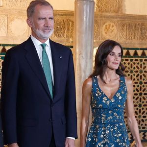 La reine Letizia et le roi Felipe VI d'Espagne organisent un dîner d'État en l'honneur des chefs d'État en visite au Real Alcazar, le 29 juin 2025.

Photo : Lalo Yasky / Bestimage