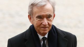Bernard Arnault détrôné par un rival français dont l’entreprise est à présent la mieux valorisée du CAC 40