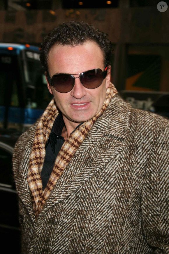 L'acteur Julian McMahon lors d'une avant-première. Photo par Backgrid USA / Bestimage