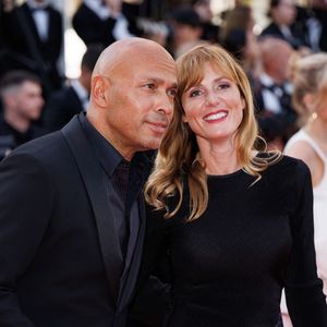 Mais aussi Eric Judor et sa femme

Eric Judor et sa femme - Montée des marches du film « Mission Impossible : The Final Reckoning » lors du 78ème Festival International du Film de Cannes, au Palais des Festivals à Cannes. Le 14 mai 2025
© Jacovides-Moreau / Bestimage