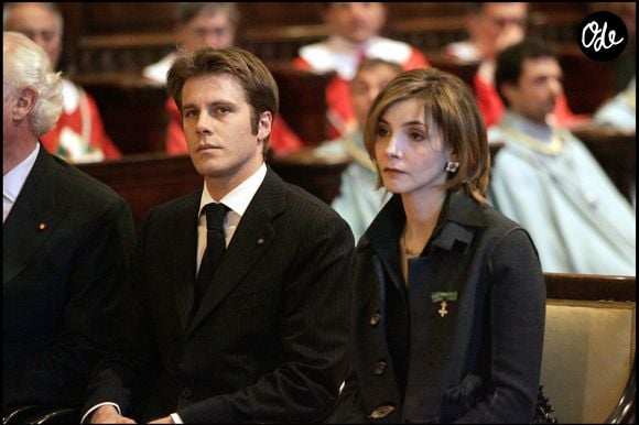 Emmanuel-Philibert de Savoie et Clotilde Courau - Messe en hommage à Umberto II d'Italie et la reine Marie José en 2005
©DOMINIQUE JACOVIDES / BESTIMAGE