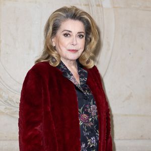 Catherine Deneuve - Photocall au défilé de mode Haute-Couture Christian Dior au musée Rodin lors de la Fashion Week Printemps-été 2023 de Paris, France, le 23 janvier 2023. © Olivier Borde/Bestimage