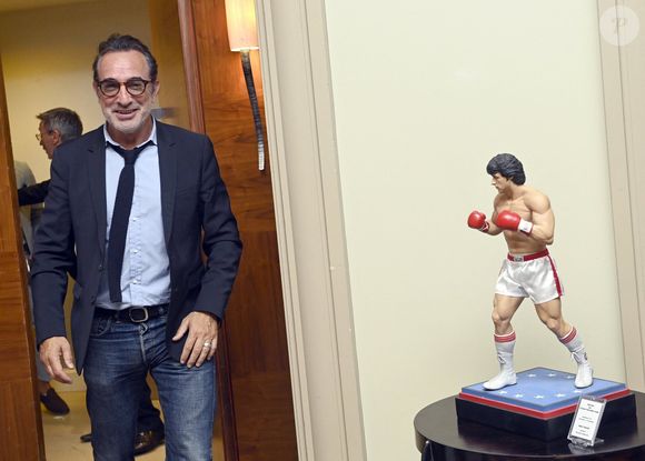 Jean Dujardin, parrain d’honneur à la treizième édition des Gants d’Or ( Belgian Golden Gloves ), qui célèbre les figures marquantes de la boxe belge, toutes générations confondues, à Bruxelles, Belgique, le 5 septembre 2025. © Didier Lebrun/Photonews/Bestimage
