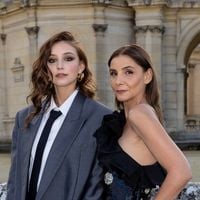 "Il y a de la pression" : Vittoria de Savoie, fille de Clotilde Courau, évoque les "nepo babies" et tient un discours proche de celui de Vanessa Paradis