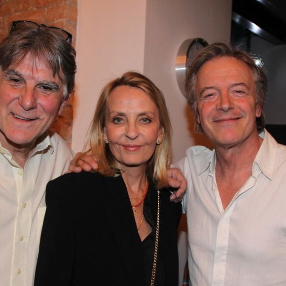 Tex, Juliette Degenne, Denis Cherer - Générale de la pièce "Théâtre à vendre" à la Divine Comédie à Paris le 23 avril 2026.
© Philippe baldini / Bestimage