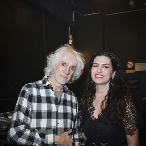 Exclusif - Louis Bertignac, Elise Boghossian, fondatrice de EliseCare en backstage du concert solidaire pour les enfants de la guerre "Ensemble à l'Olympia" à Paris présenté par EliseCare le 10 février 2025
© Jack Tribeca / Pierre Perusseau / Bestimage