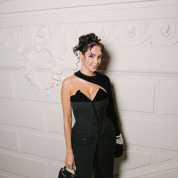 Nabilla - Les célébrités au défilé Jean-Paul Gaultier "Collection Haute Couture Printemps/Eté 2025" lors de la Fashion Week de Paris (PFW), le 29 janvier 2025
© Sam Delpech / Bestimage