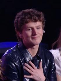 EXCLU "Des voix qui te disent que tu n'es pas légitime" : On a échangé avec Bastiaan (Star Academy) après sa sortie du château