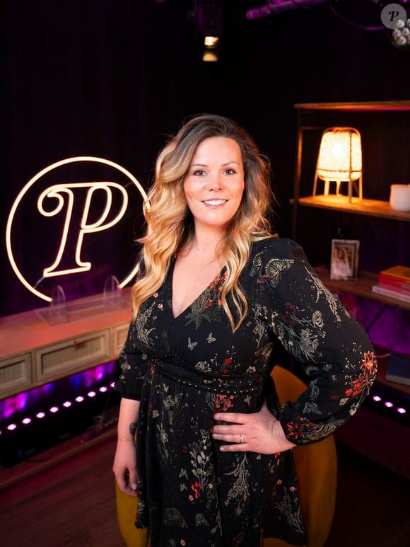 Alice de "Mariés au premier regard" en interview pour "Purepeople", dans "En privé avec", février 2025 © Pierre Perusseau/Bestimage