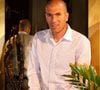 Une décision qui a marqué le début d'une aventure hors du commun, mais aussi un véritable déchirement pour le jeune garçon très attaché aux siens.

Archive - Zinedine Zidane 2009 JLPPA / Bestimage