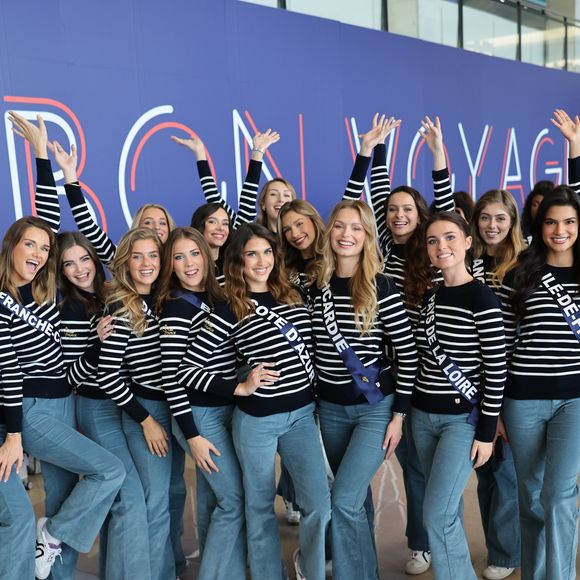 Qui sera sacrée Miss France 2026 ? 

Angélique Angarni-Filipon (Miss France 2025) et les 30 candidates de Miss France 2026 quittent Paris pour leur voyage en Martinique. Aéroport d'Orly. © SIPA/Laurent Vu via Bestimage