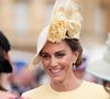 C'est une première : depuis son cancer, Kate Middleton n'avait plus mis les pieds dans une garden-party.
La princesse de Galles s'adresse aux invités lors d'une fête royale au palais de Buckingham, Londres, Angleterre, Royaume-Uni. © Aaron Chown/PA Wire/ABACAPRESS.COM