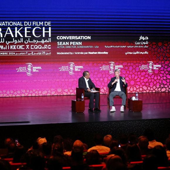 Master Class de Sean Penn, sous le regard de sa compagne Valeria Nicov, lors du 21ème Festival du film de Marrakech, le 4 décembre 2024. 
© Dominique Jacovides / Bestimage