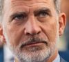 Le roi Felipe VI est apparu aux côtés d'une autre femme !

Le roi Felipe VI, à La Toja, en Espagne, lors de l'inauguration du Forum La Toja. Europa Press / Bestimage