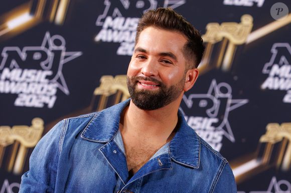 Et alors que Soraya venait de donner la vie, l'artiste a donné une représentation le dimanche 18 mai. 

Kendji Girac assiste aux 26e NRJ Music Awards au Palais des Festivals le 1er novembre 2024 à Cannes, France. Photo par Anne Barson/ABACAPRESS.COM