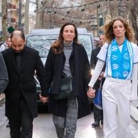 Les 3 enfants de Rolland Courbis unis à Marseille, la Cité Phocéenne l'a honoré comme il se doit