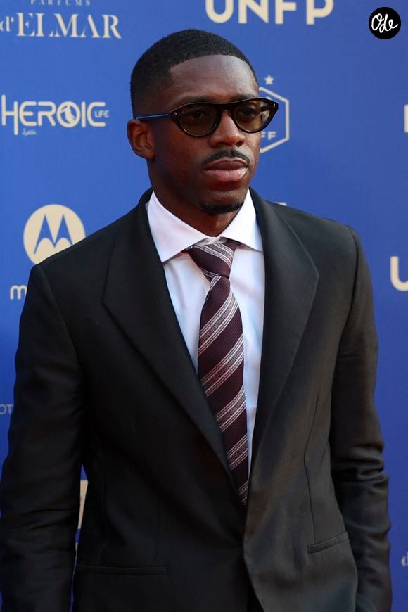 Dans une vidéo partagée sur les réseaux sociaux de l'enseigne, le joueur a expliqué avoir été introduit à cet univers très fermé par son meilleur ami.

Ousmane Dembélé - Photocall de la 34ème édition des Trophées UNFP du Football au Palais Brongniart à Paris le 11 mai 2026. © Michael Baucher/PsnewZ/Bestimage