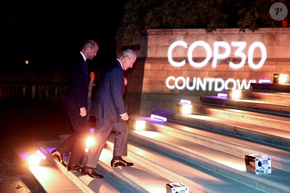Le roi Charles III et le prince de Galles arrivent à l'événement Countdown to Cop30, organisé conjointement par le Natural History Museum et le gouvernement britannique au London Museum. Cet événement rassemble les acteurs de la lutte contre le changement climatique et la perte de la nature, en amont du sommet de la Cop30 qui se tiendra à Belém, au Brésil, en novembre. Jeudi 9 octobre 2025. Photo par Henry Nicholls/PA Wire/ABACAPRESS.COM