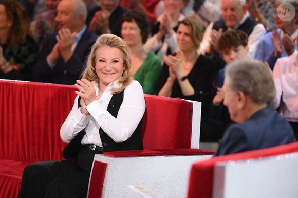 Exclusif - Sheila - Enregistrement de l'émission Vivement dimanche au studio Rive Gauche, le 21 mars 2025, présentée par M.Drucker et diffusée sur France 3 le 30 mars 2025. 
© Guillaume Gaffiot / Bestimage