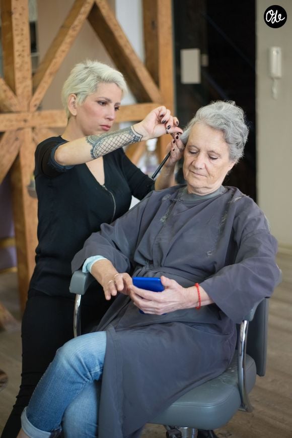 Délaisser la coloration s'inscrit même dans un processus d'émancipation et d'affirmation de soi.