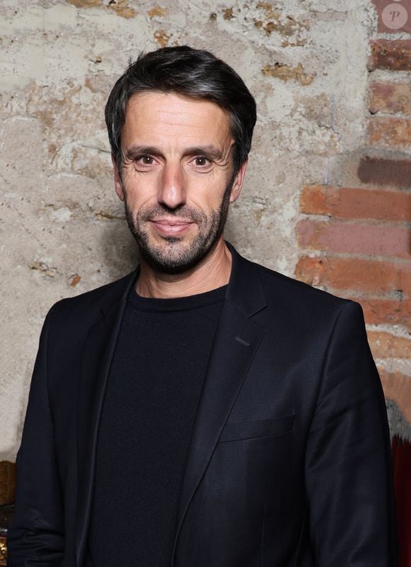 Tony Estanguet au photocall de la soirée annuelle du Secours Populaire au Musée des Arts Forains à Paris le 2 décembre 2024.

© Denis Guignebourg / Bestimage