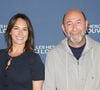 Kad Merad et Julia Vignali sont toujours aussi amoureux après bientôt quatre ans de mariage.

Kad Merad et sa femme Julia Vignali - Avant-première du film "Les héros du Louvre" au cinema L'Arlequin à Paris. © Coadic Guirec/Bestimage