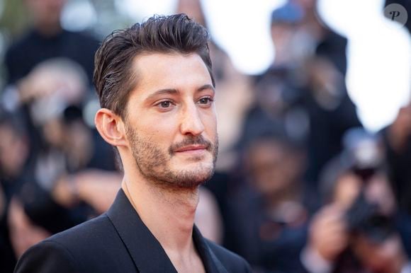 Pierre Niney - Montée des marches du film « Le comte de Monte-Cristo » lors du 77ème Festival International du Film de Cannes, au Palais des Festivals à Cannes. Le 22 mai 2024
© Olivier Borde / Bestimage