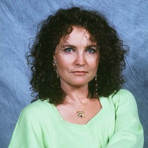 L'actrice a rapidement décidé de voler de ses propres ailes et acceptait des projets en dehors de la troupe, inconsciente du succès que cette équipe allait rencontrer.

Photo d'archive de Valérie Mairesse