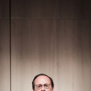 François Hollande prononce un discours lors d'une réunion de campagne pour les élections législatives du Nouveau Front Populaire (NFP) à Tulle, dans le centre de la France, le 27 juin 2024. © Photo de Thibaud Moritz/ABACAPRESS.COM