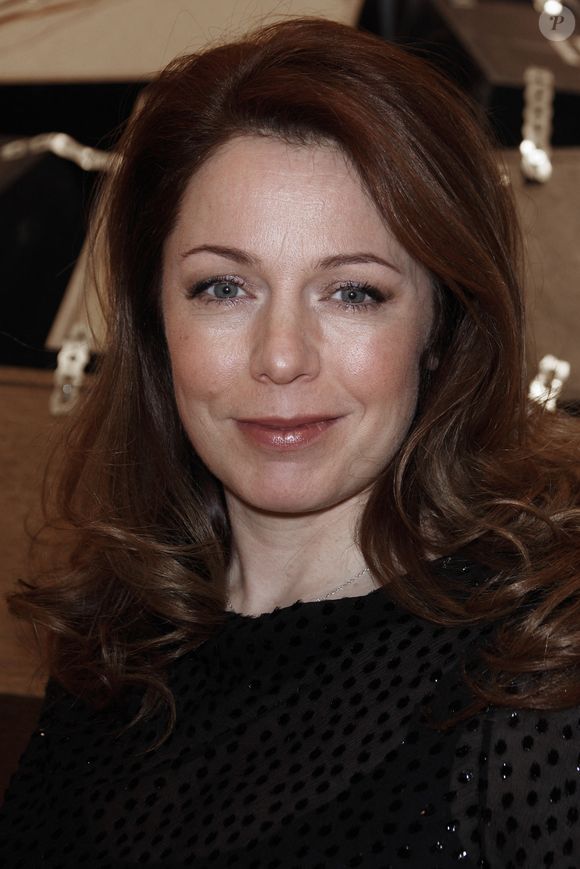 Il l'a qualifié de "la plus grande chanteuse de la francophonie".

La chanteuse Isabelle Boulay inaugure le Noël Québécois du BHV Paris Rivoli à Paris, le 16 novembre 2011. 