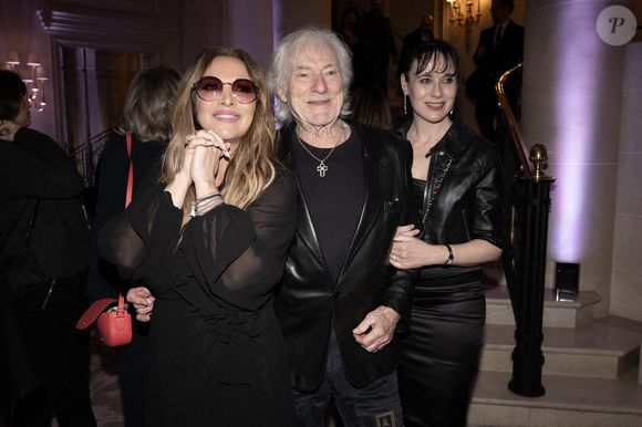 Hélène Ségara, Hugues Aufray et son épouse Murielle assistent au Gala des Stethos d'or 2024 à l'Hôtel George V, le 18 mars 2024 à Paris, France. Photo by David Niviere/Abaca