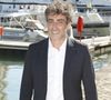 Le producteur est décédé le 16 août, à l'âge de 54 ans, des suites d'une longue maladie.

Stéphane Strano le Président du festival de la fiction - Photocall lors du Festival de la Fiction de La Rochelle. Le 17 septembre 2021
© Christophe Aubert via Bestimage