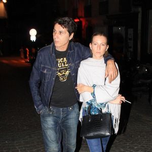 Exclusif - Jean-Luc Lahaye et Paola lors d'une soirée à la brasserie "Chez Nanou " dans le quartier Montmartre à Paris le 28 juin 2024.

© Baldini / Bestimage