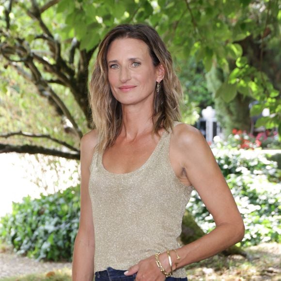 Camille Cottin : Sa maison d'enfance située dans un quartier chic d'une célèbre ville anglaise