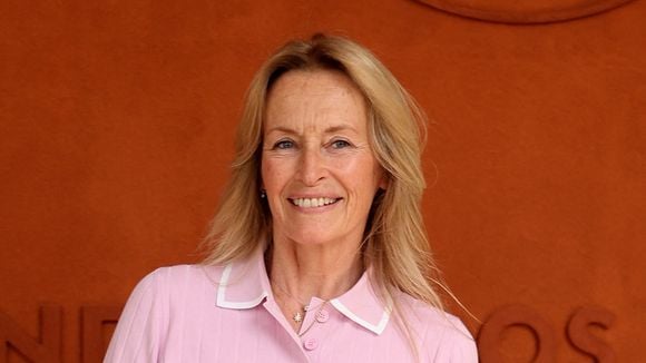 Avant l’été, Estelle Lefébure s’offre une escapade ensoleillée à Monaco pour une cause qui lui tient à cœur