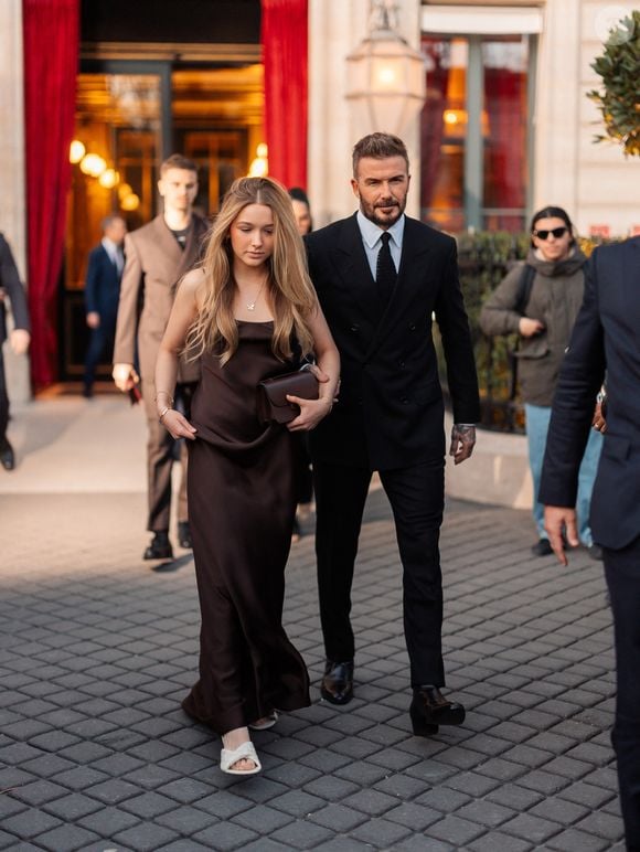 Photo : David Beckham et sa fille Harper Seven sortent de l'hôtel La ...