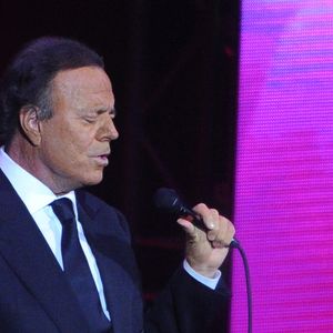 Julio Iglesias etait en concert au palais du Kremlin a Moscou. Le 14 mars 2013. ITAR TASS / BESTIMAGE