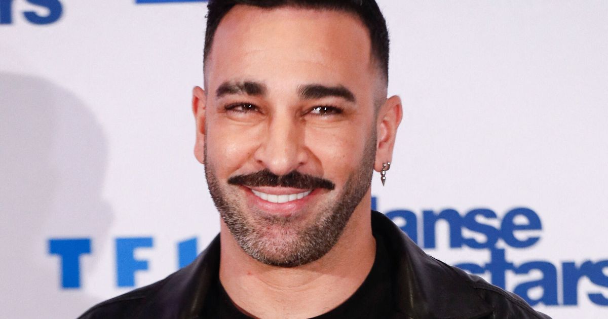 Adil Rami est à nouveau en couple ! La star des Traîtres et Danse avec ...