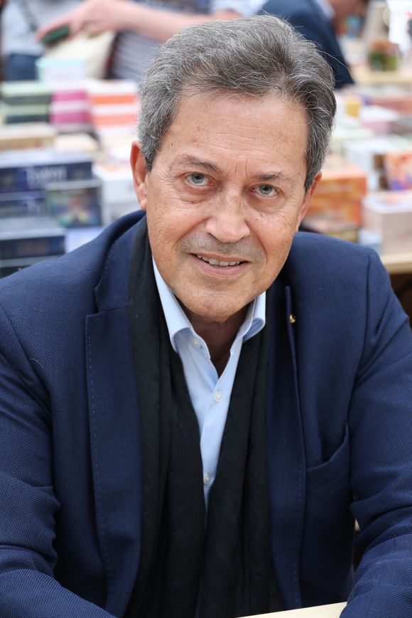 Georges Fenech - Festival du Livre de Paris 2025 au Grand Palais à Paris le 12 Avril 2025.

© Denis Guignebourg / Bestimage