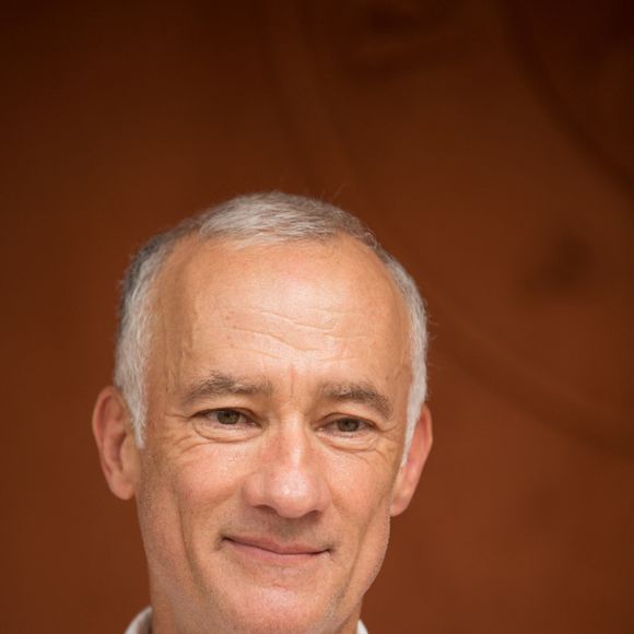 Gilles Bouleau dans les tribunes lors des Internationaux de France Roland Garros 2023 le 09 juin 2023 à Paris, France. Photo de Nasser Berzane/ABACAPRESS.COM