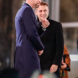 Emmanuel Macron, président de la République Française et le prince William, prince de Galles - Arrivées à la cérémonie de réouverture de la cathédrale Notre-Dame de Paris, le 7 décembre 2024. Joyau de l’art gothique, lieu de culte et de culture, symbole universel de la France et de son histoire, la cathédrale de Notre-Dame de Paris rouvre ses portes les 7 et 8 décembre, cinq ans après le terrible incendie qui l’avait ravagée le 15 avril 2019. © Bestimage