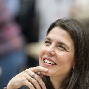 Charlotte Casiraghi lors du Salon du livre de Paris, le 17 avril 2026 à Paris, en France. Photo : Eliot Blondet/ABACAPRESS.COM