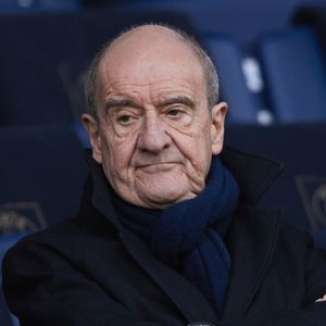 Pierre Lescure en tribunes du match de Ligue 1 McDonald's opposant le Paris Saint-Germain (PSG) au Racing Club de Lens (RCL) (1-0) au Parc des Princes à Paris, France, le 2 novembre 2024. © Cyril Moreau/Bestimage