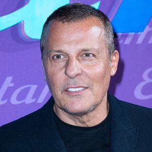 En effet, il a de nombreux projets en poche comme celui d'écrire un livre

Jean-Roch assiste au défilé Etam Womenswear printemps/été 2023 dans le cadre de la semaine de la mode à Paris, France, le 27 septembre 2022. Photo par Aurore Marechal/ABACAPRESS.COM